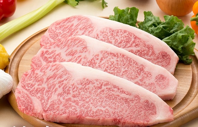 ċ摜